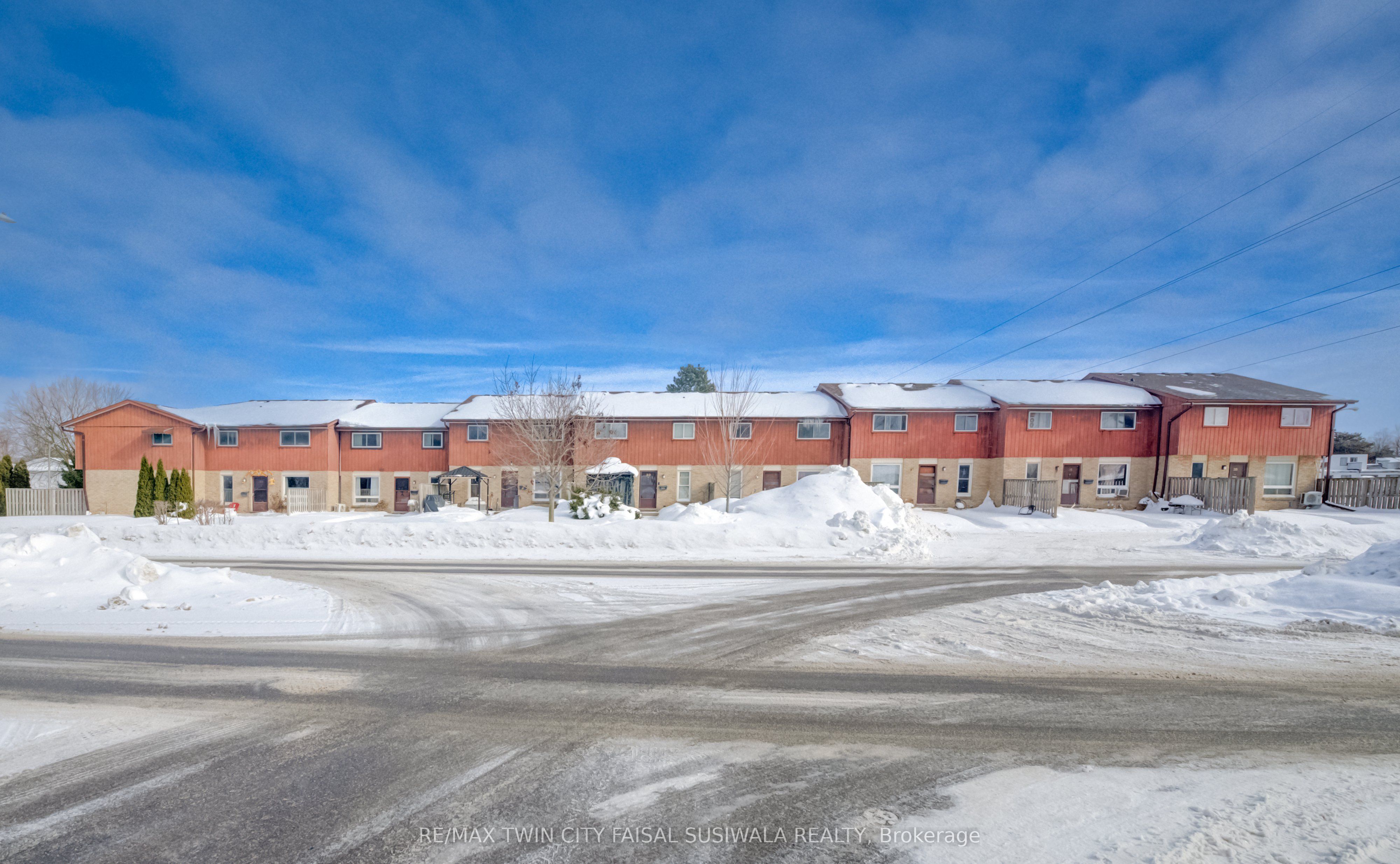 Additional image 2 of 18-249 Cedarbrae Avenue, Waterloo, ON, N2L 4S8