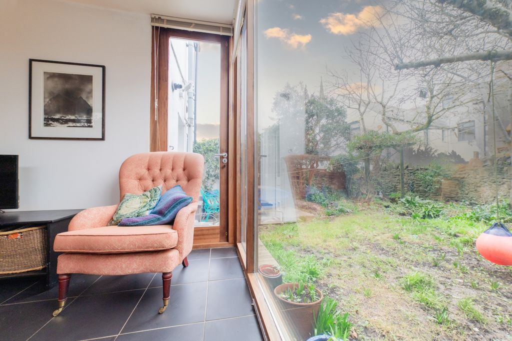 Additional image 10 of 4 bed detached house for saleBangor Street, Roath CF24