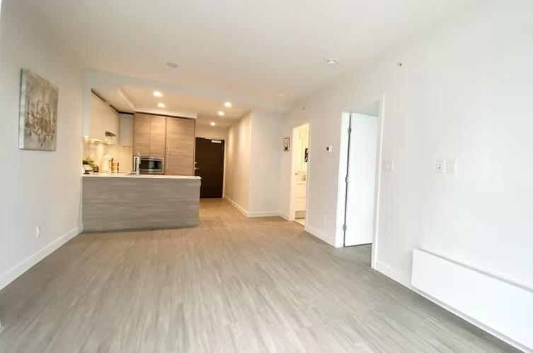 Additional image 4 of 811-13615 Fraser Highway, Surrey, BC, V3T 0P7