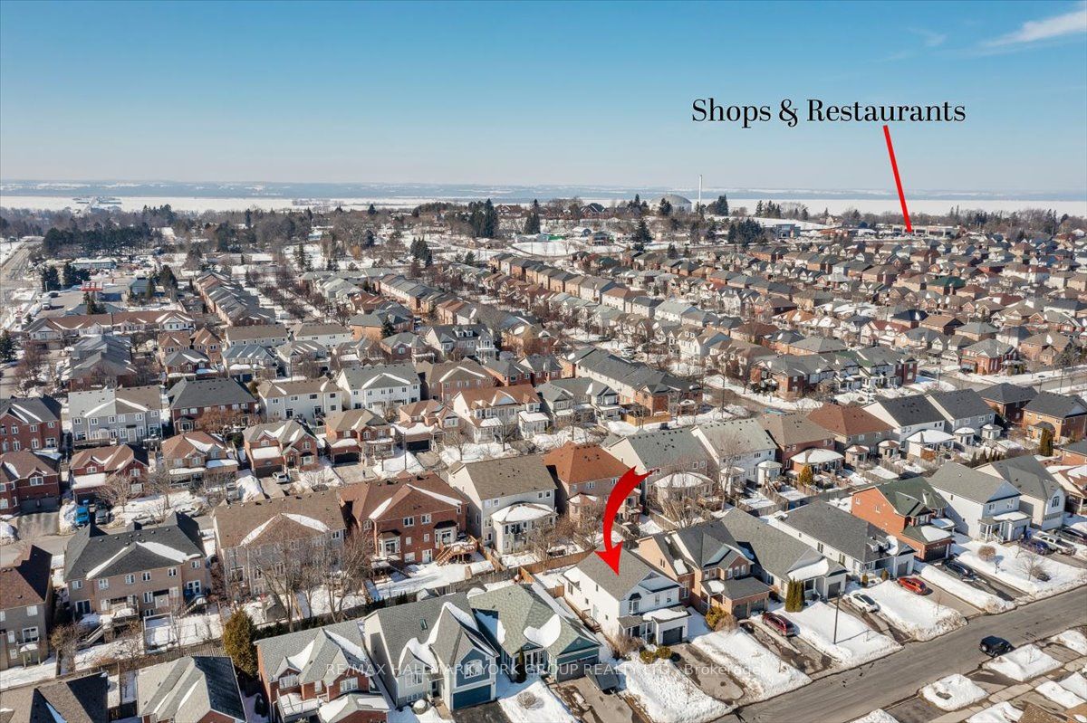 19 Silverstone Crescent, Georgina, ON, L4P 4A5 photo 3