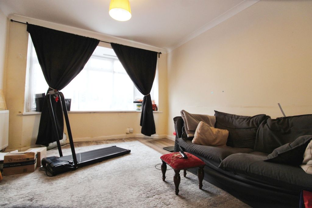 Additional image 5 of 3 bed semi-detached house for saleLlewellyn Avenue, Cardiff CF5
