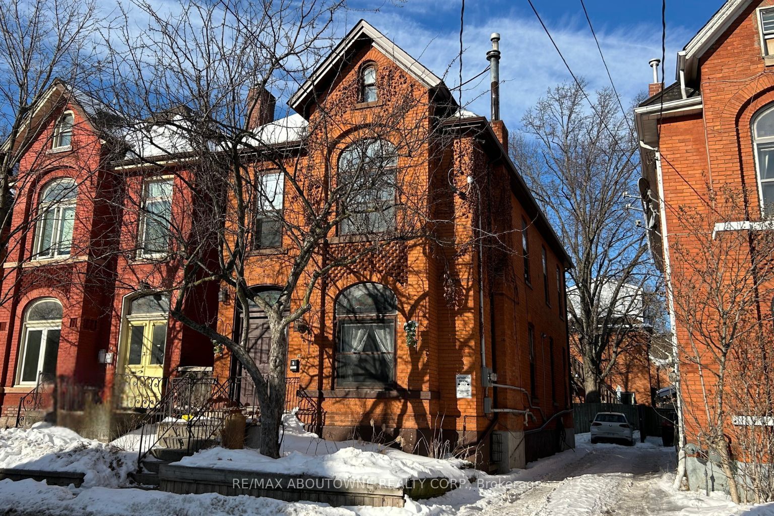 100 Grant Avenue, Hamilton, ON, L8N 2X7