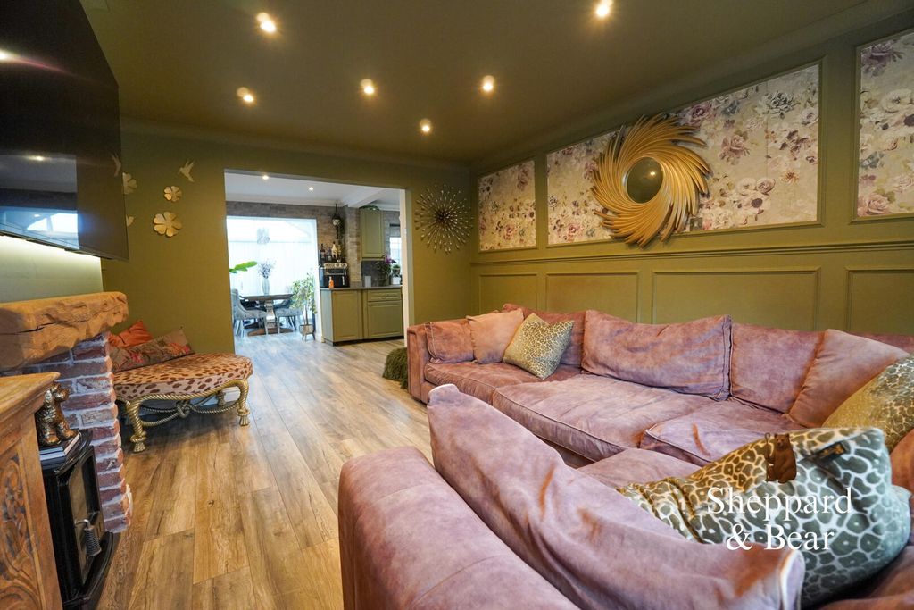 Additional image 5 of 5 bed semi-detached house for saleAmblecote Close, Pontprennau, Cardiff CF23