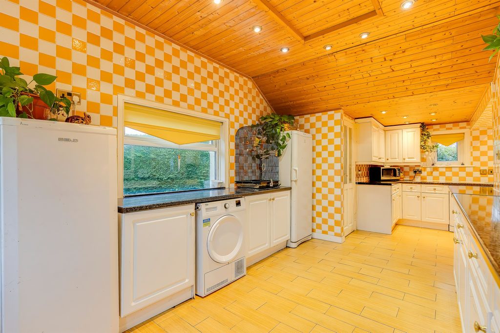 Additional image 9 of 5 bed semi-detached house for saleSt. Cenydd Road, Heath, Cardiff CF14
