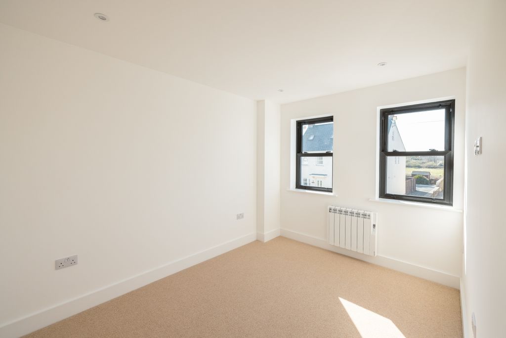 Additional image 13 of 3 bed terraced house for saleVale Road, St. Sampson, Guernsey GY2