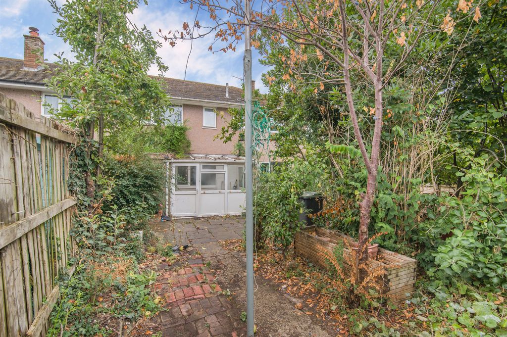 Additional image 21 of 4 bed terraced house for saleBrook Estate, Monmouth, Monmouthshire NP25