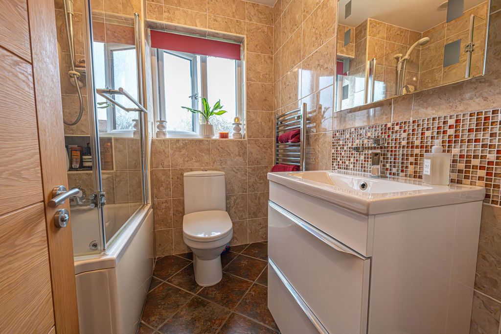 Additional image 27 of 4 bed detached house for saleHeronston Close, Undy NP26