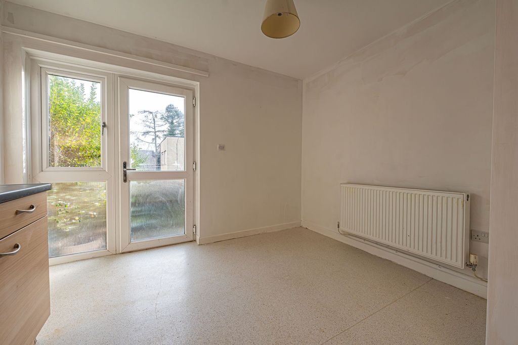 Additional image 5 of 3 bed semi-detached house for saleMarloes Path, Greenmeadow NP44