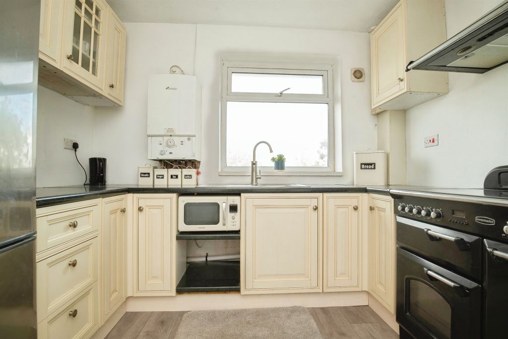 Additional image 10 of 2 bed flat for saleLinnet Close, Cardiff CF23
