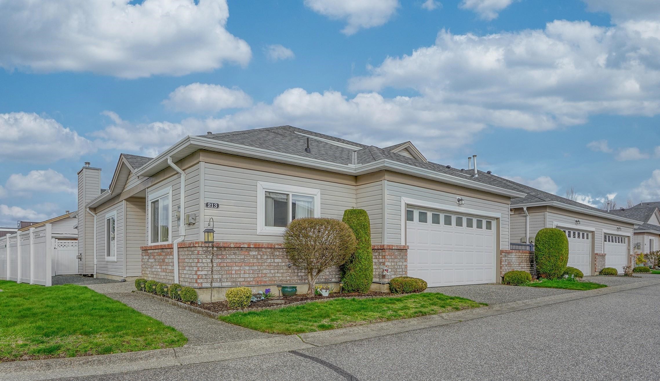 213-8485 Young Road, Chilliwack, BC, V2P 7Y7