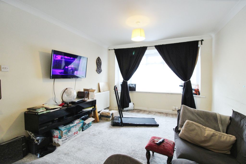 Additional image 7 of 3 bed semi-detached house for saleLlewellyn Avenue, Cardiff CF5