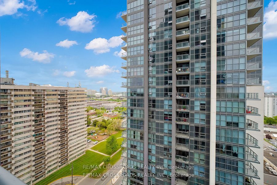Additional image 3 of 1910-20 Meadowglen Place, Toronto, ON, M1G 0A9