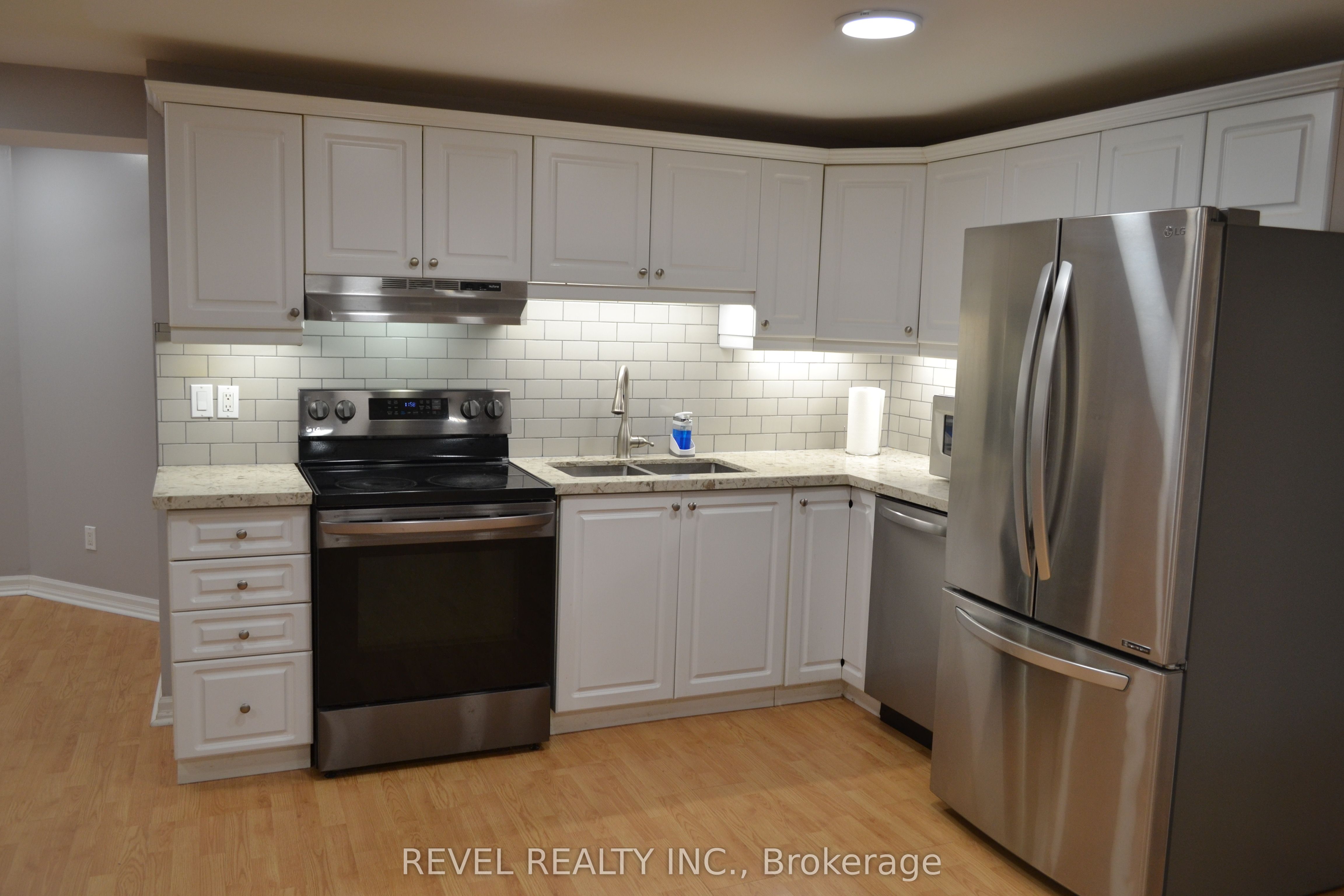 BSMT-251 Deerglen Terrace, Aurora, ON, L4G 6Y6 photo 5