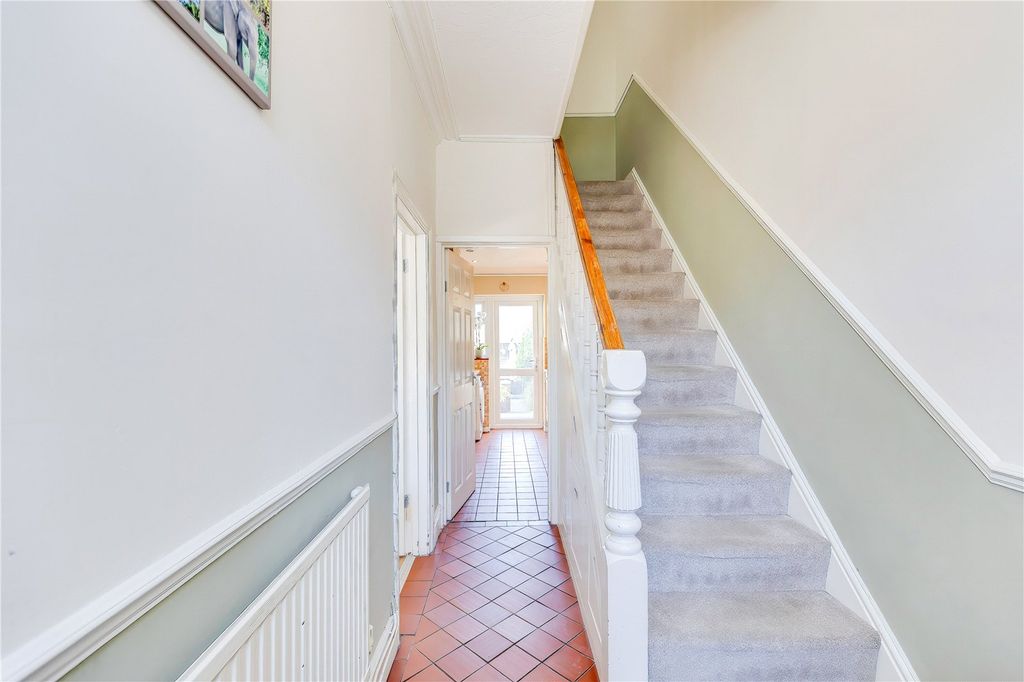 Additional image 2 of 3 bed terraced house for saleSummerfield Avenue, Heath, Cardiff CF14
