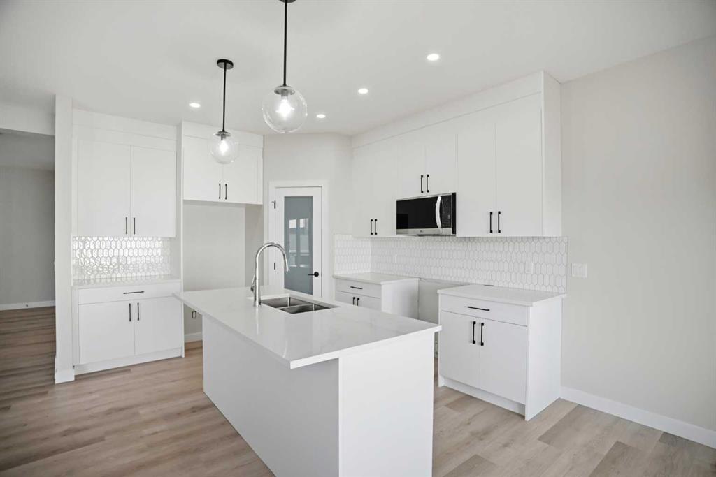 Additional image 5 of 109 Corner Glen Green NE, Calgary, AB, T3N 2P7