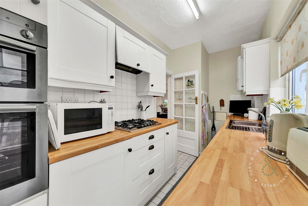 Additional image 11 of 2 bed semi-detached bungalow for saleHeathwood Road, Cardiff CF14