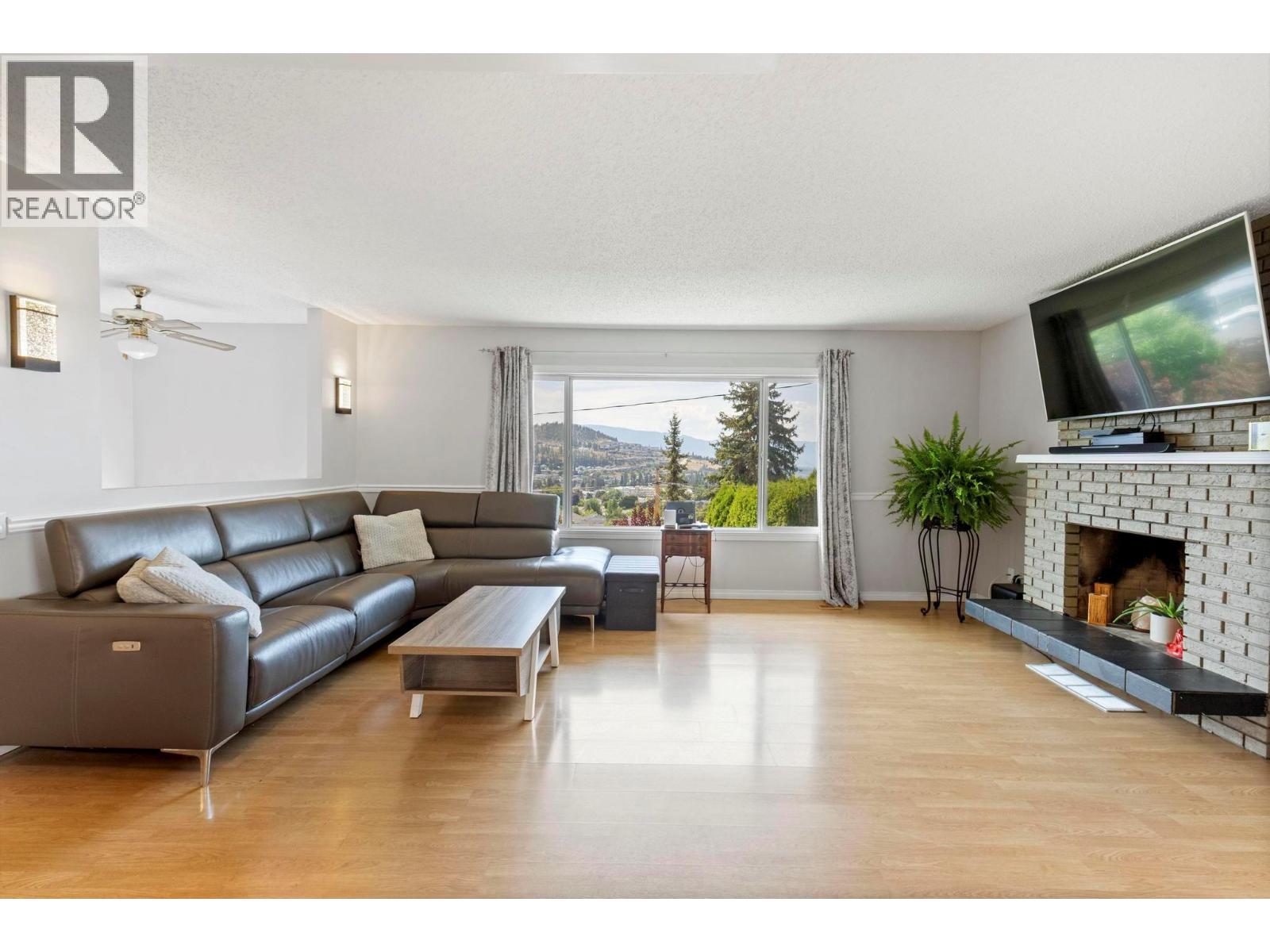 Additional image 3 of 1285 Begley Road, Kelowna, BC, V1P1K8