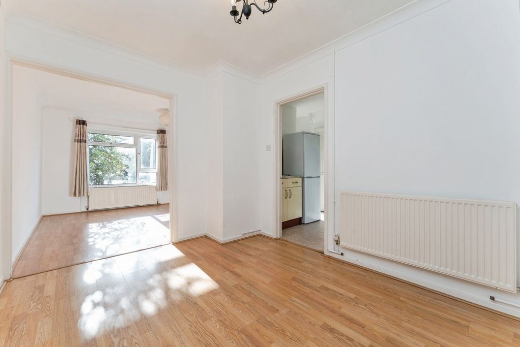 Additional image 4 of 4 bed semi-detached house for saleLong Reach Road, Cambridge, Cambridgeshire CB4
