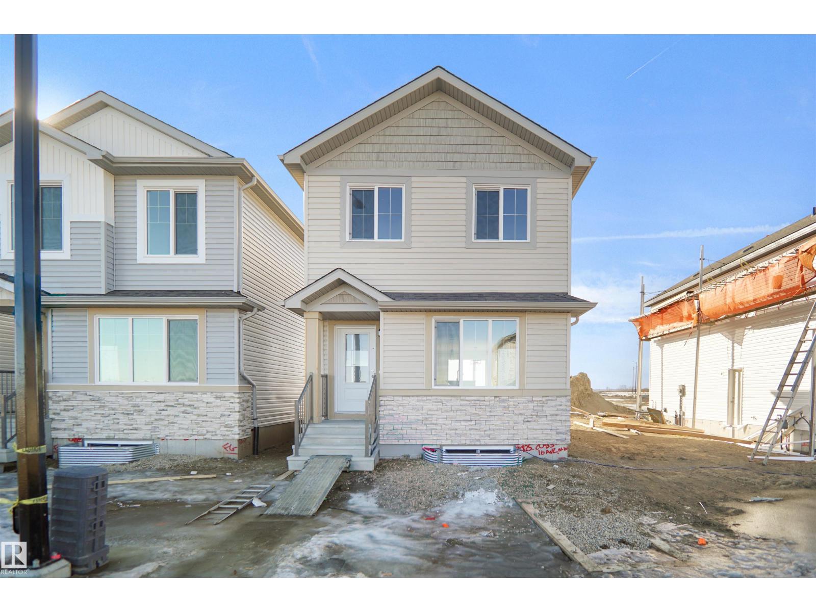 22935 82 Avenue NW, Edmonton, AB, T5T4N5