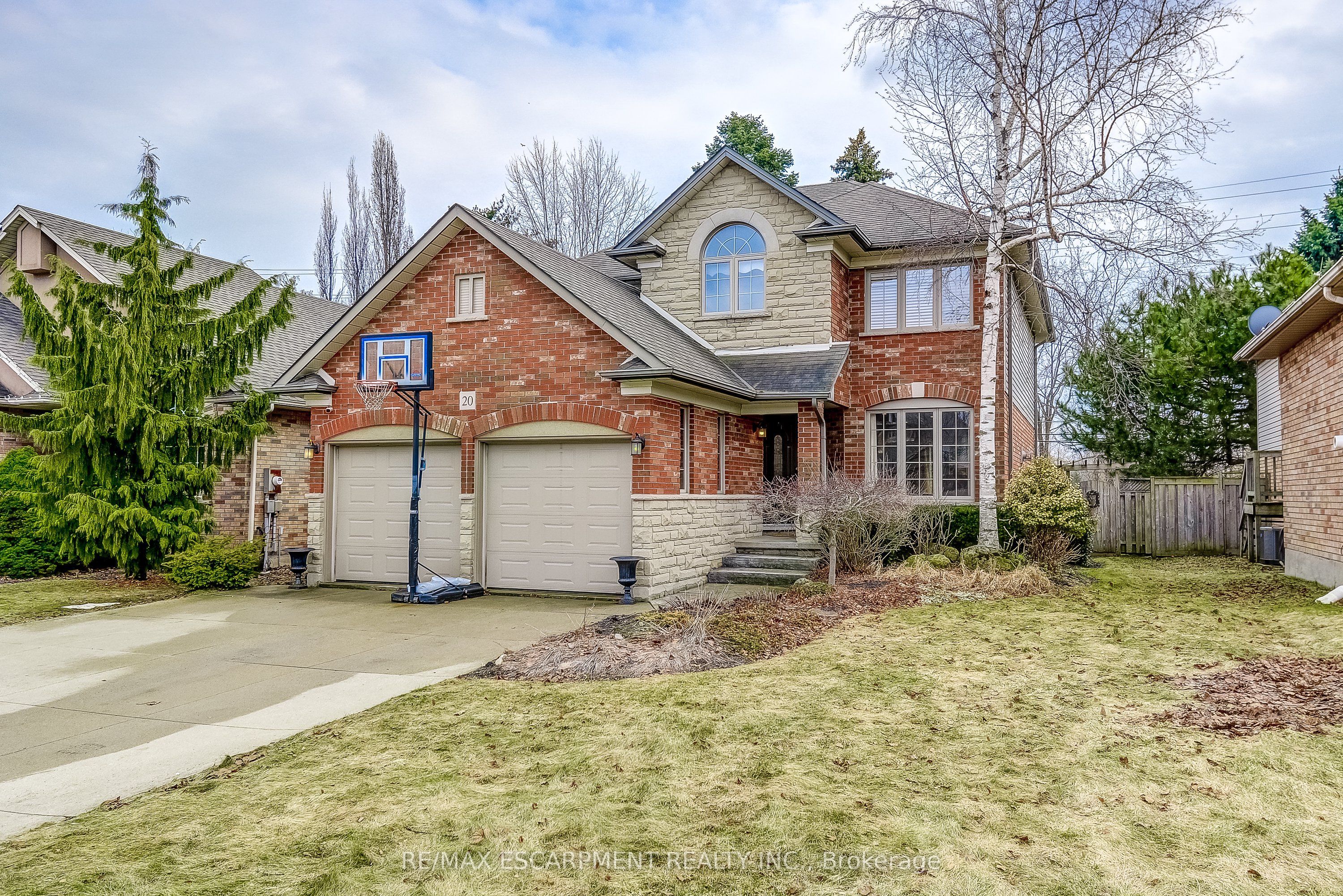 Additional image 3 of 20 Derbyshire Street, Hamilton, ON, L9G 4X9