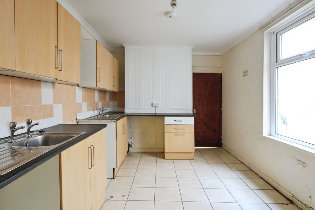 Additional image 6 of 5 bed terraced house for saleMarion Street, Cardiff CF24