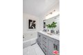 Additional image 18 of 441 N Oakhurst Dr Apt 203, Beverly Hills, CA, 90210
