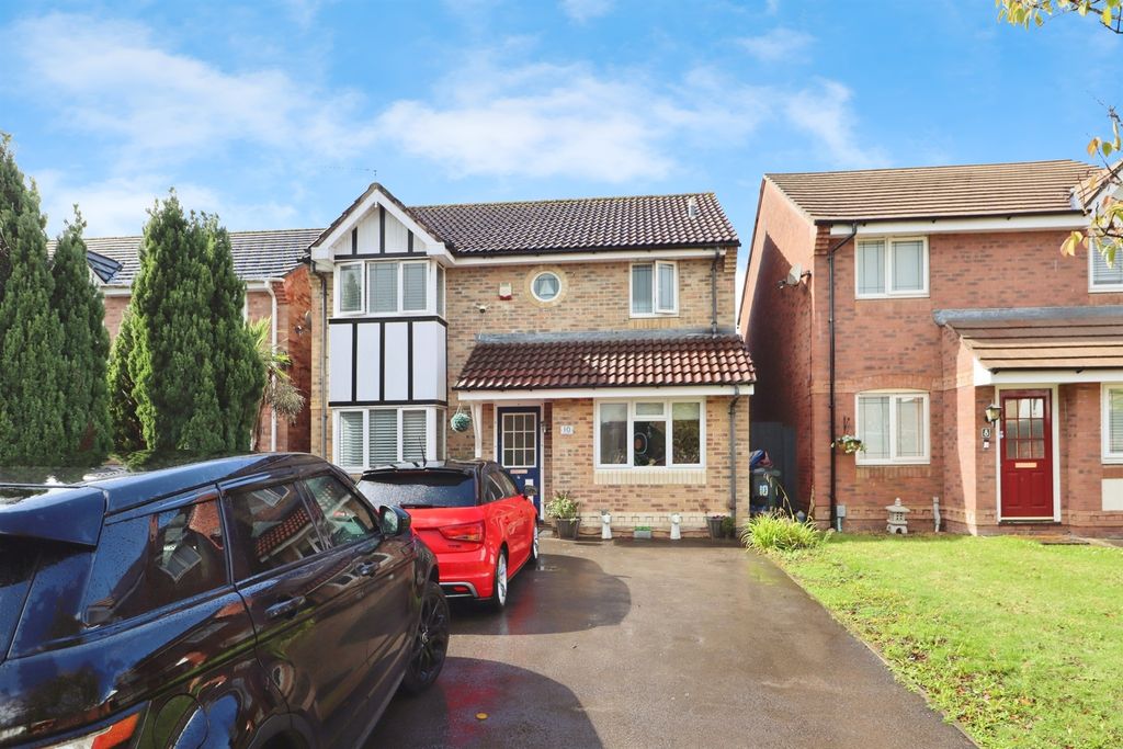 4 bed detached house for saleAston Place, St. Mellons, Cardiff CF3
