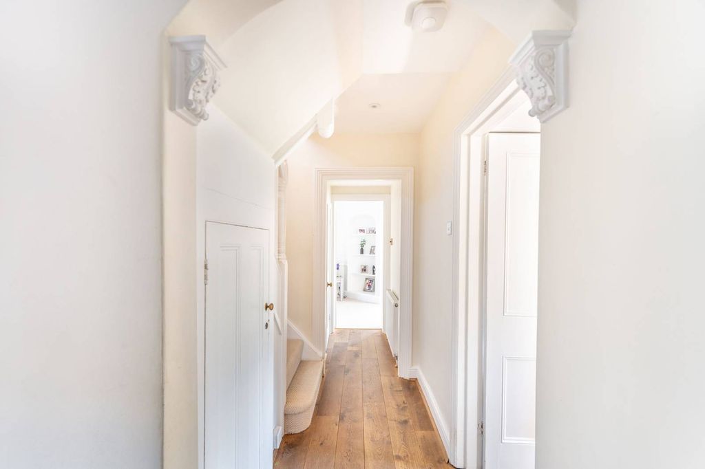 Additional image 12 of 4 bed detached house for saleChauntry Road, Maidenhead SL6