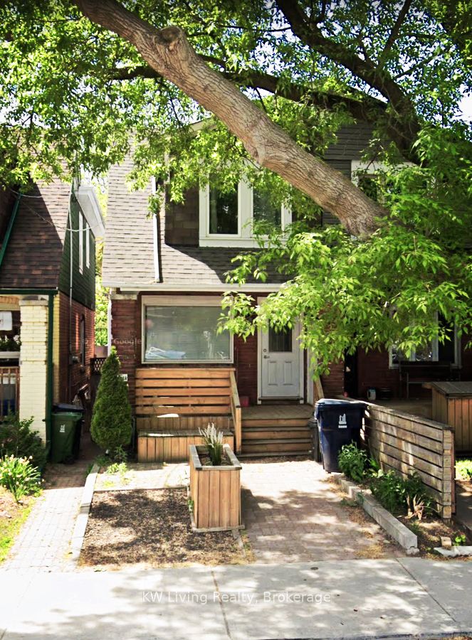 928 Broadview Avenue, Toronto, ON, M4K 2R1