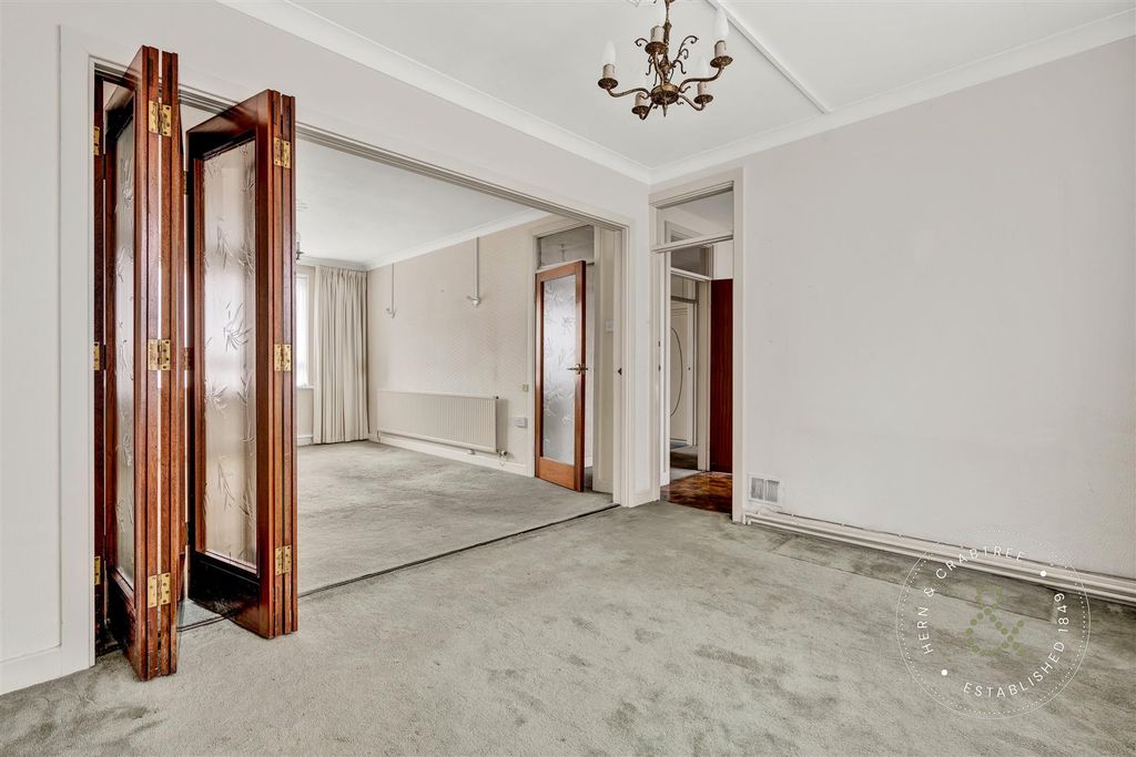 Additional image 3 of 2 bed maisonette for saleCyncoed Place, Cardiff CF23