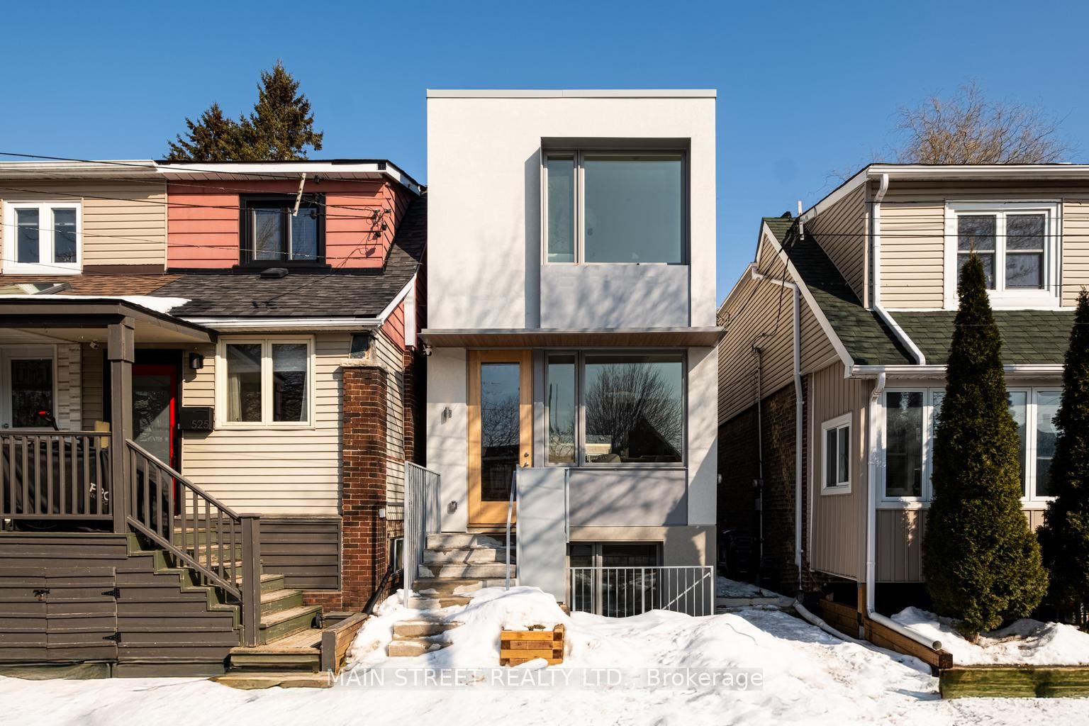 523 Craven Road, Toronto, ON, M4L 2Z6