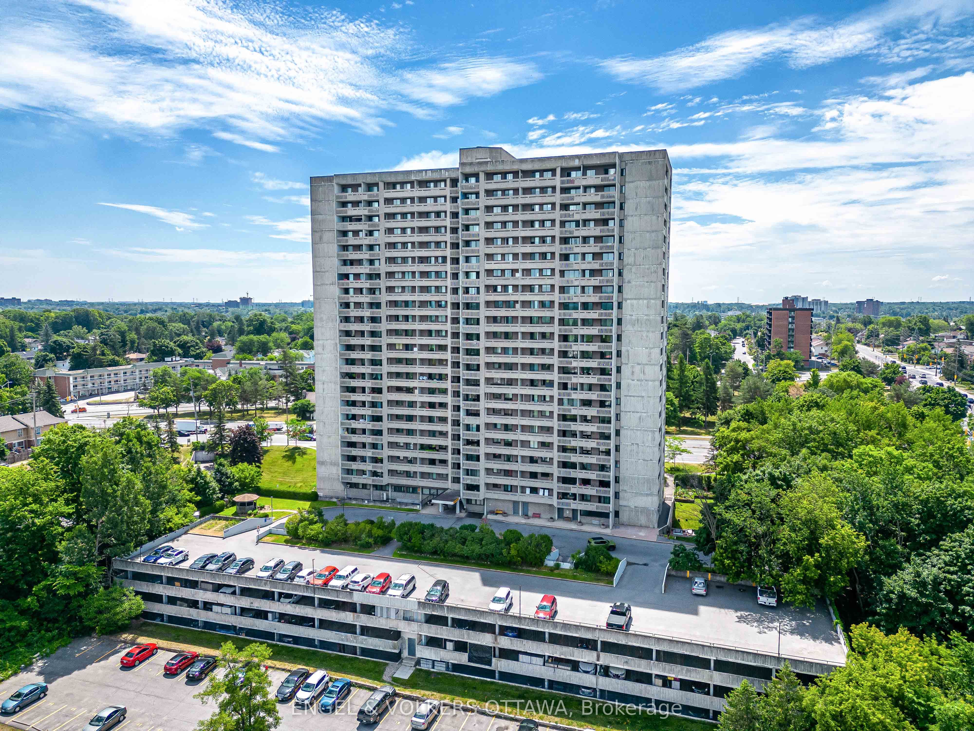 1504-415 Greenview Avenue, Ottawa, ON, K2B 8G5