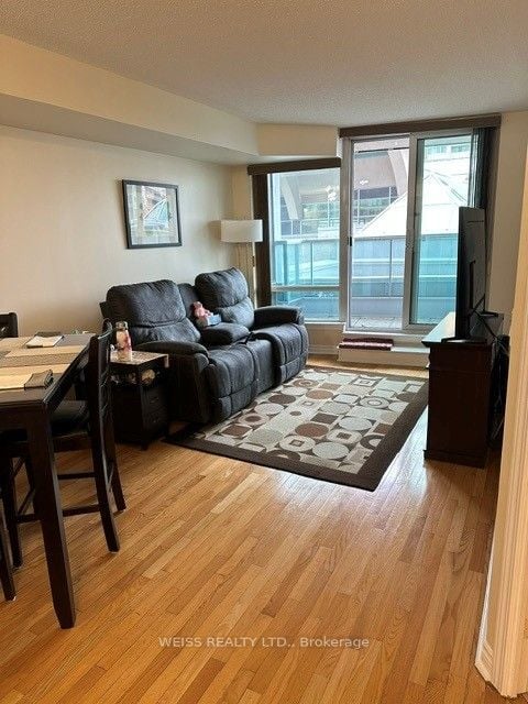 Additional image 3 of 310-33 Elm Drive, Mississauga, ON, L5B 4M2