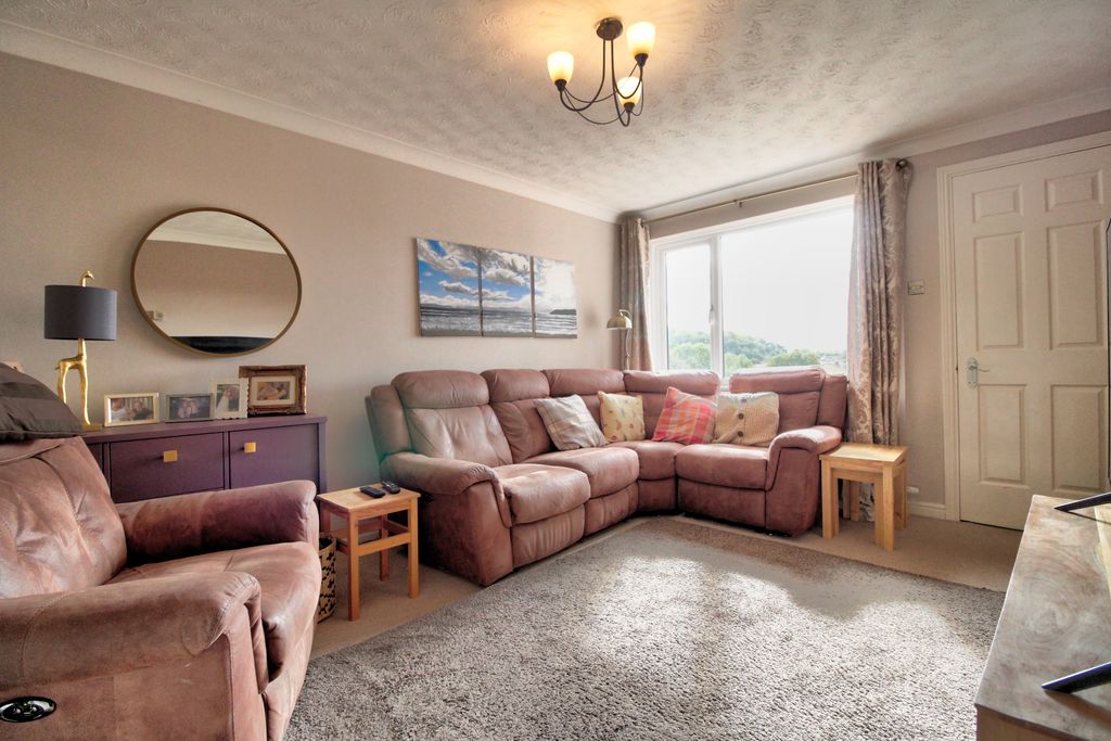 Additional image 3 of 3 bed detached house for saleKier Hardie Drive, Newport NP19