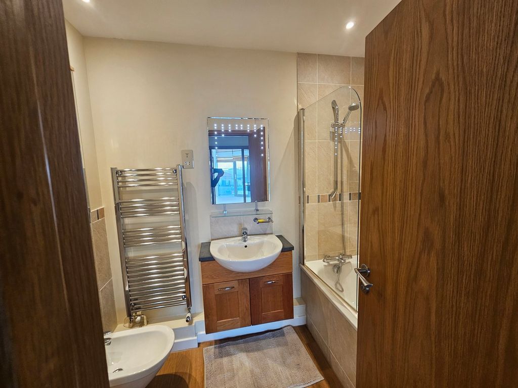 Additional image 15 of 2 bed flat for saleLa Rue De Carteret, St Helier JE2