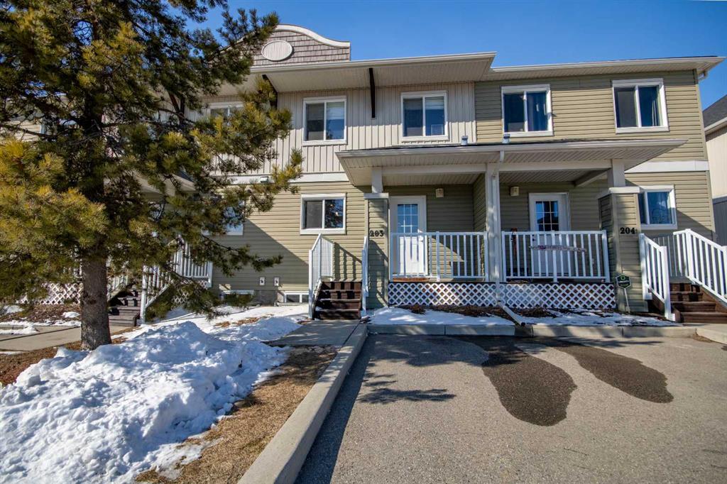 203 Clover Way, Carstairs, AB, T0M 0N0
