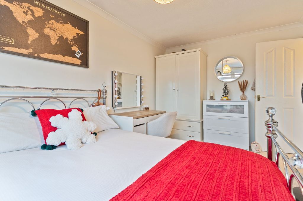 Additional image 10 of 3 bed semi-detached house for salePalm Close, New Inn NP4