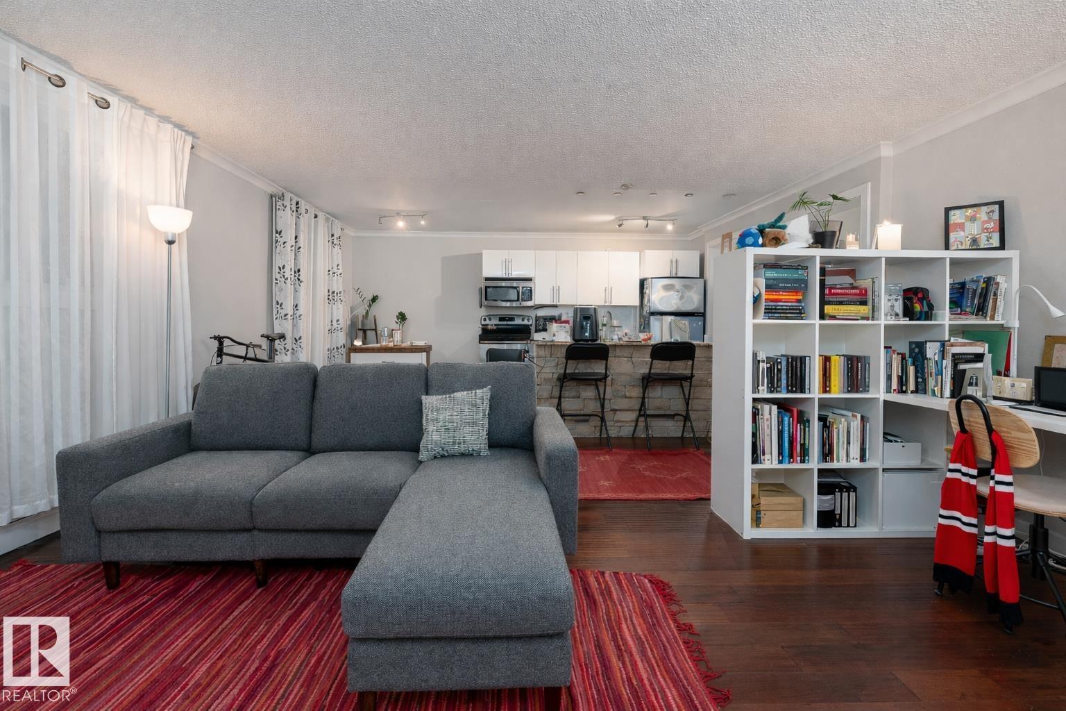 Additional image 6 of 7-10525 83 Avenue NW, Edmonton, AB, T6E2E1