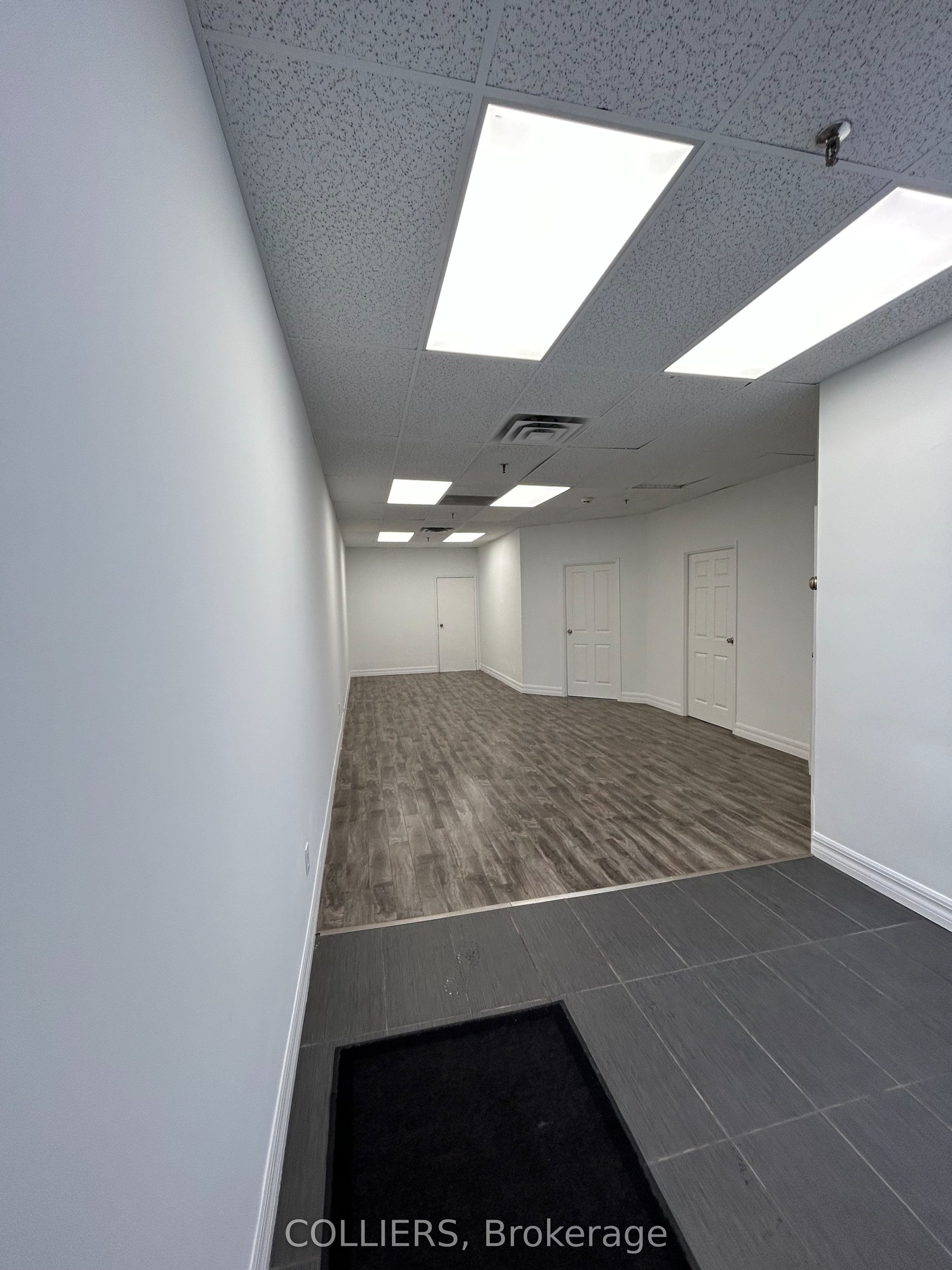 Additional image 2 of 20-6355 Kennedy Road S, Mississauga, ON, L5T 2L5
