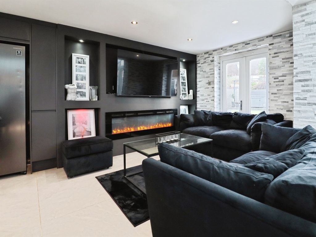 Additional image 11 of 4 bed detached house for saleLangport Avenue, Llanrumney, Cardiff CF3