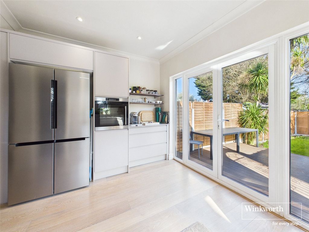 Additional image 7 of 4 bed semi-detached house for saleColin Park Road, Colindale NW9