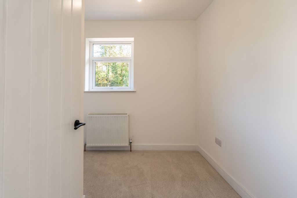 Additional image 19 of 4 bed semi-detached house for saleBassaleg Road, Newport NP20