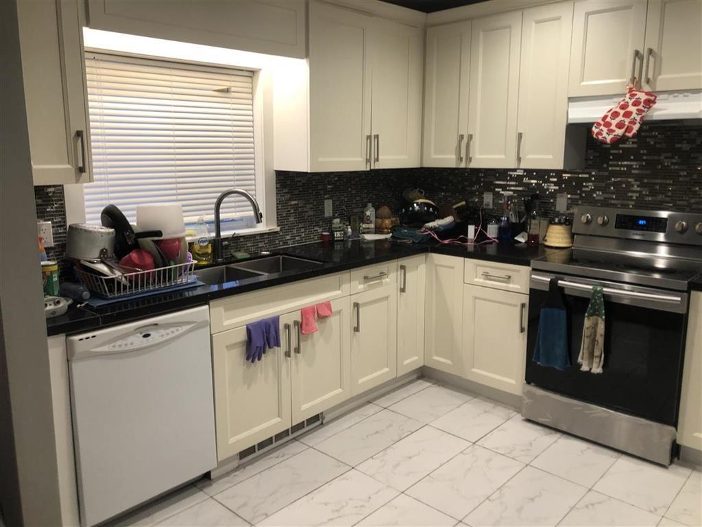Additional image 3 of 12728 114a Avenue, Surrey, BC, V3V 3P4