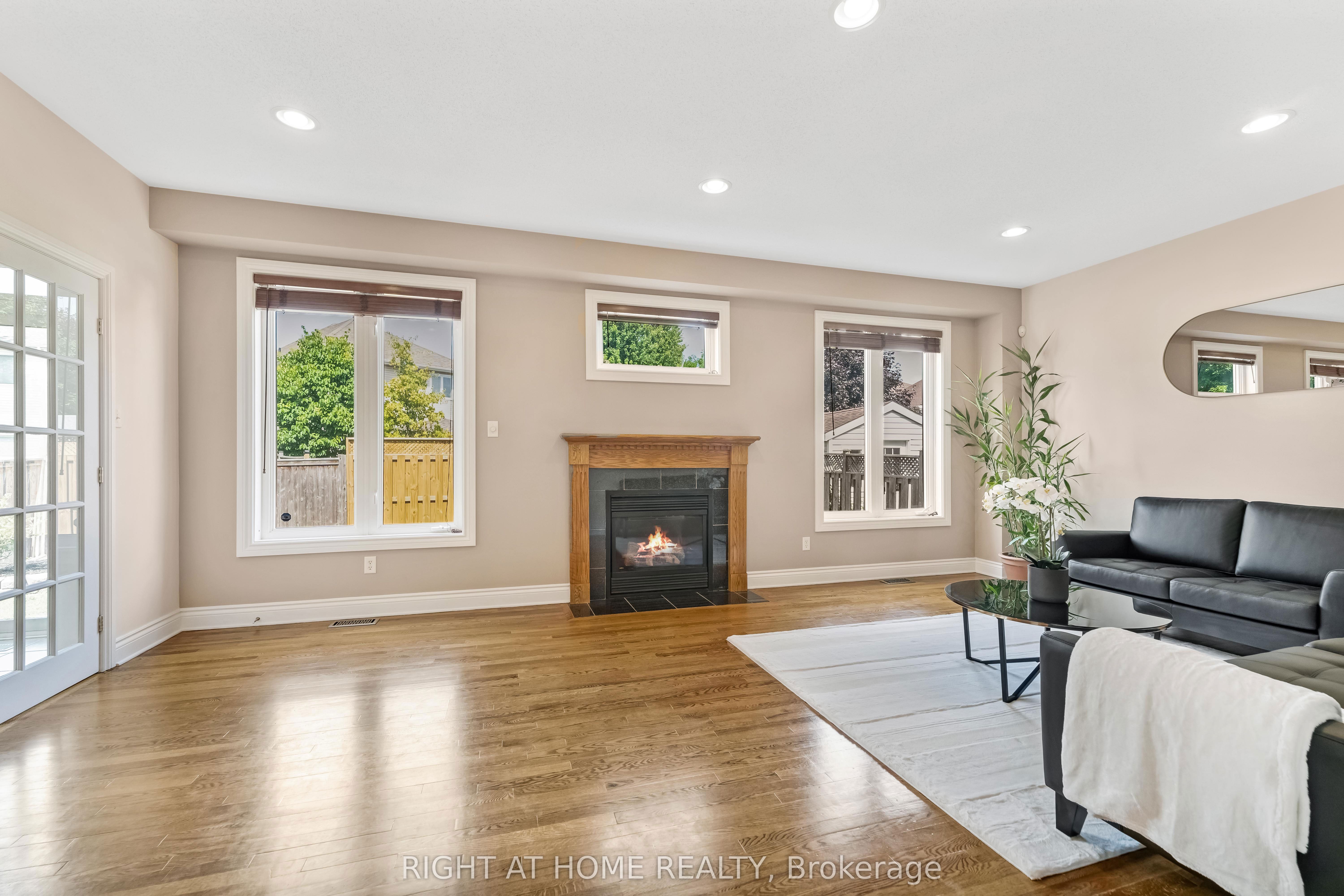 Additional image 4 of 409 Beatrice Drive, Ottawa, ON, K2J 4W9