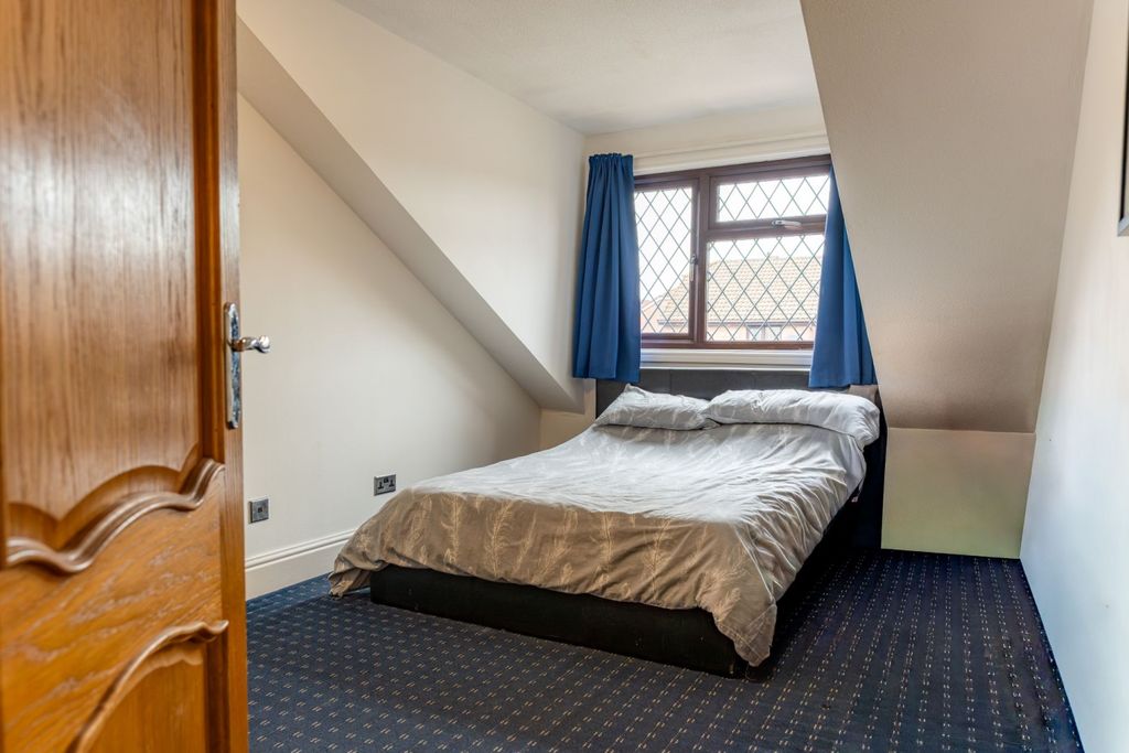 Additional image 19 of 4 bed detached house for salePennyfarthing Lane, Undy NP26