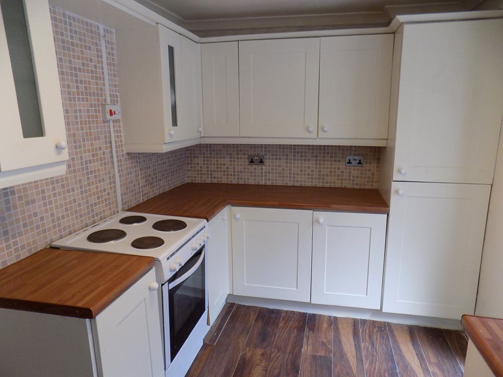 Additional image 3 of 2 bed terraced house to rentNeath Road, Briton Ferry, Neath SA11