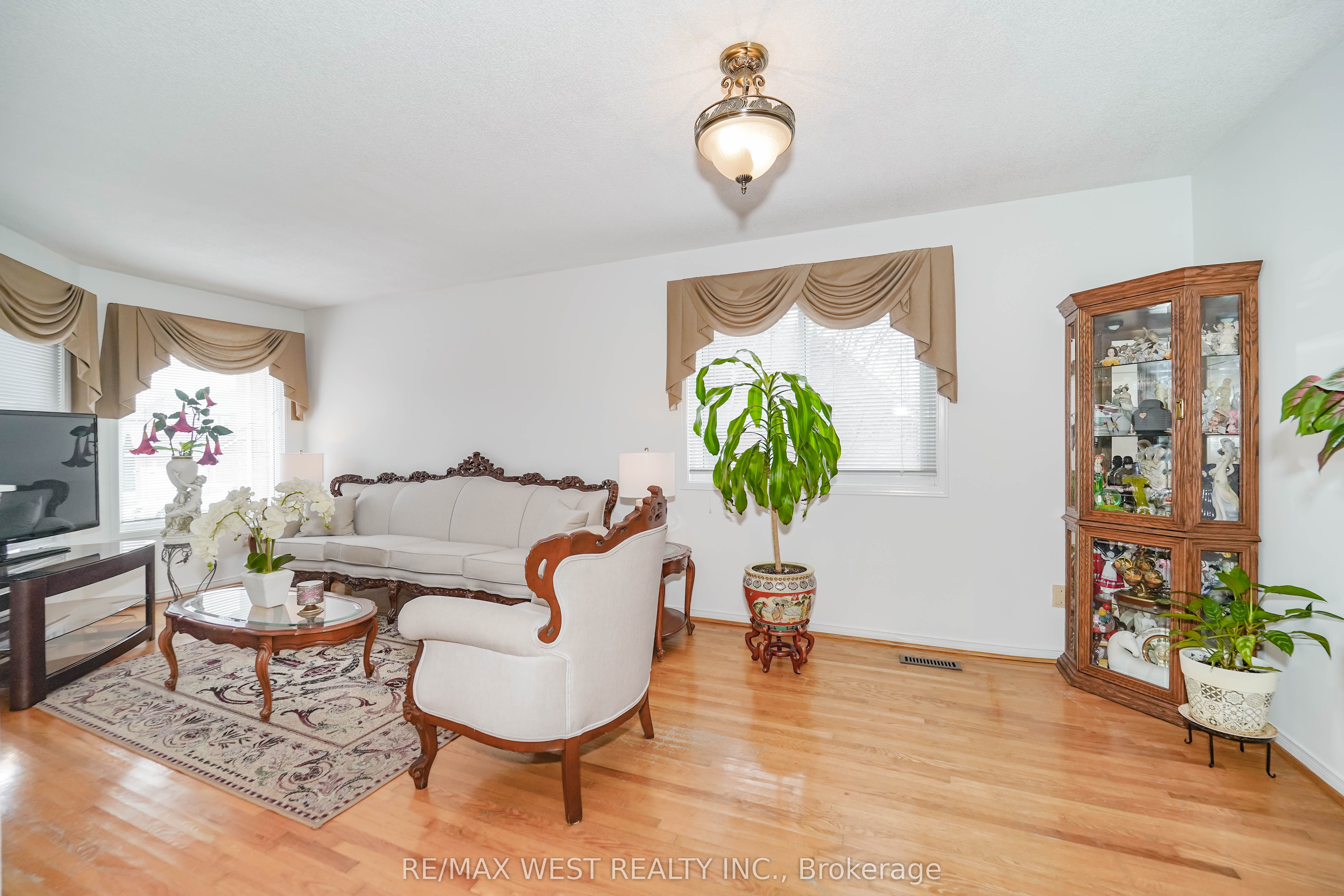 Additional image 4 of 5581 Wheatland Court, Mississauga, ON, L5V 2E4