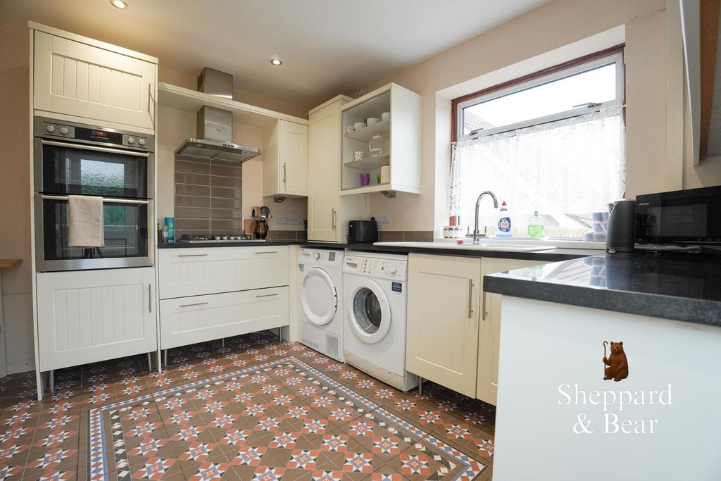 Additional image 21 of 3 bed detached bungalow for saleSunnycroft Rise, Dinas Powys CF64