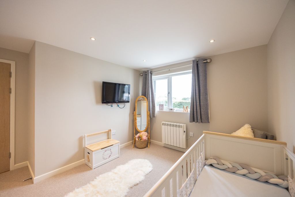Additional image 16 of 4 bed semi-detached house for saleVictoria Avenue, St. Sampson, Guernsey GY2