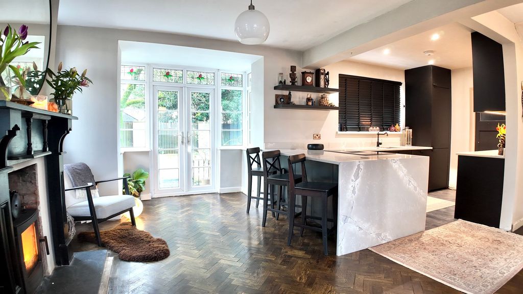 Additional image 3 of 3 bed detached house for salePendwyallt Road, Cardiff CF14